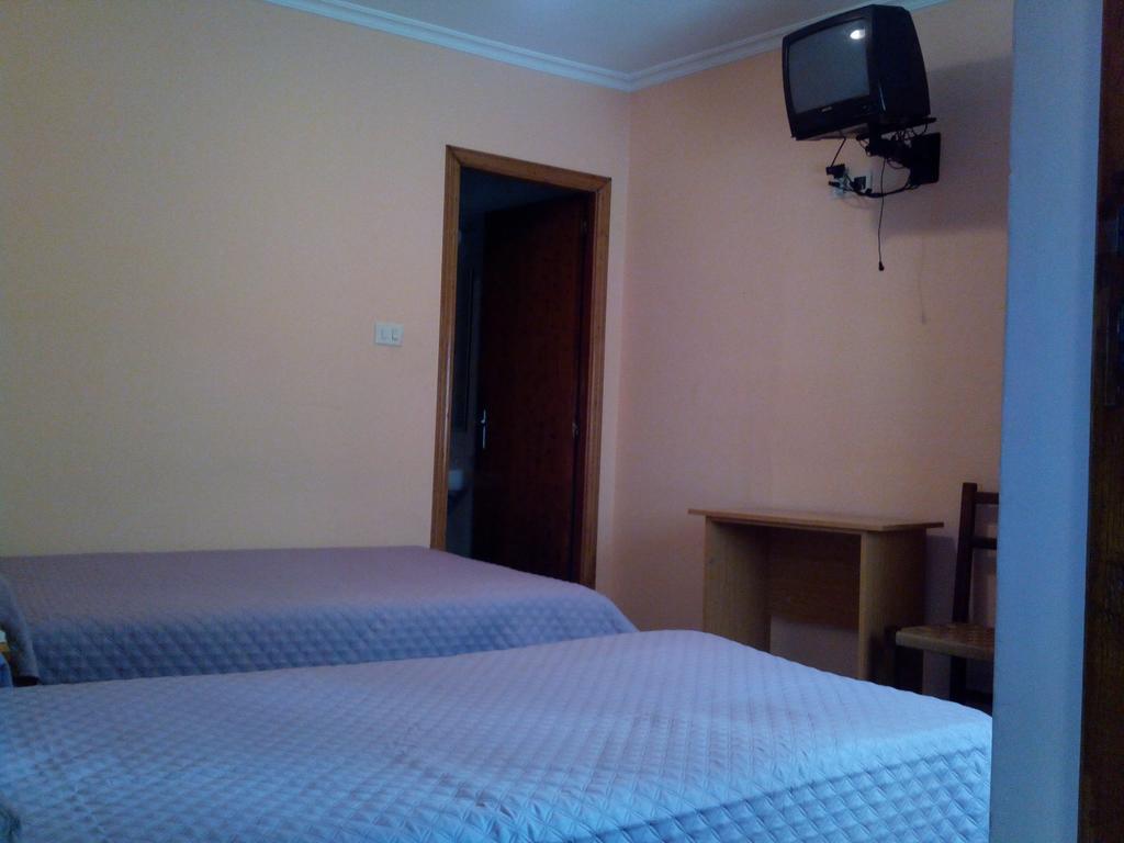 Pension Las Palmeras Лалин Номер фото
