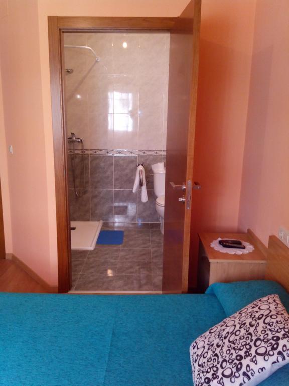 Pension Las Palmeras Лалин Номер фото