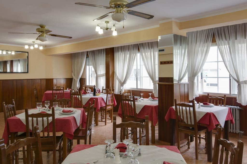 Pension Las Palmeras Лалин Экстерьер фото