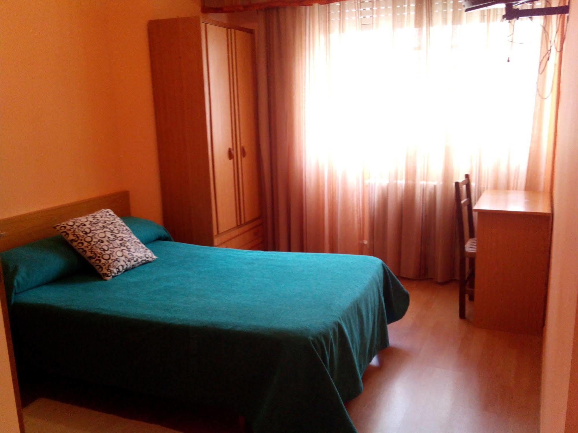 Pension Las Palmeras Лалин Экстерьер фото