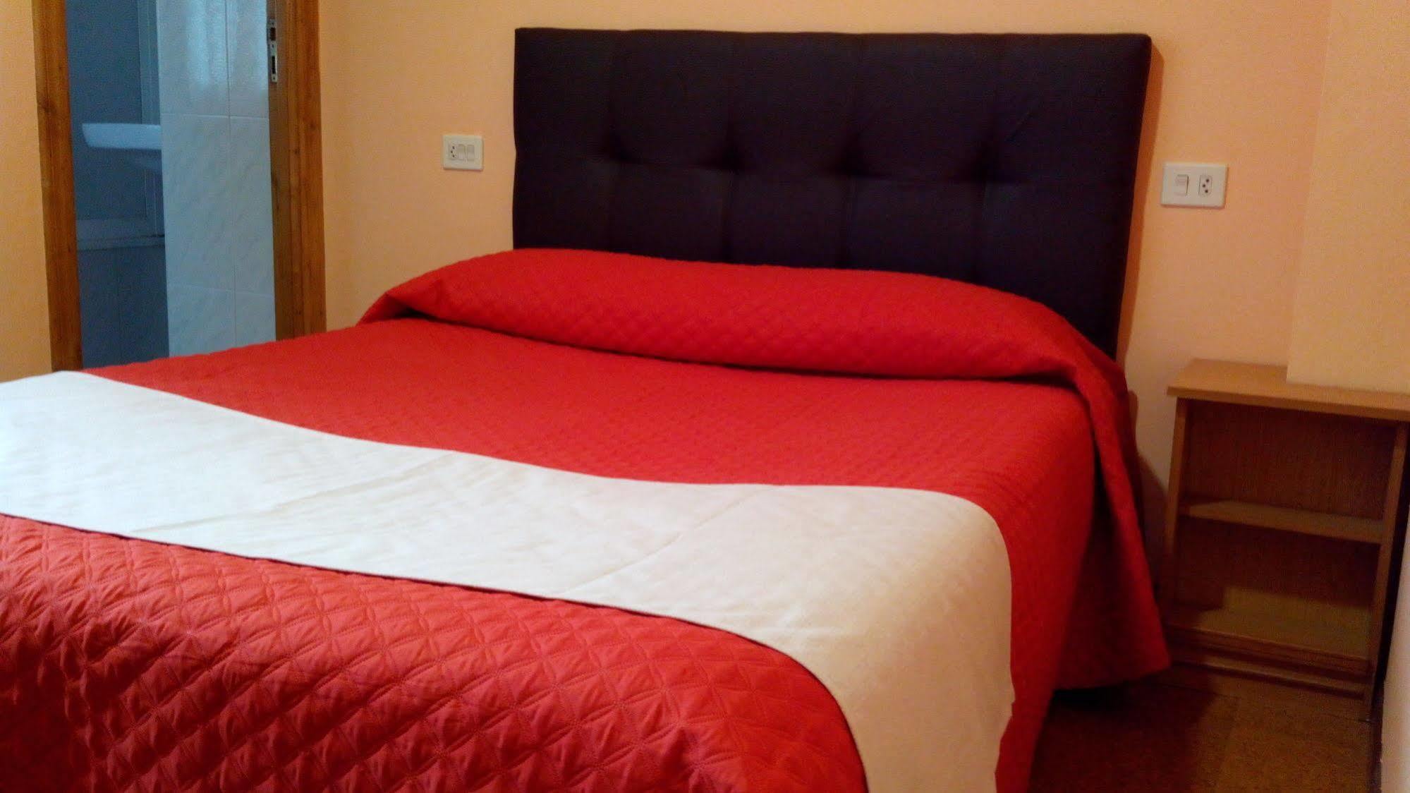 Pension Las Palmeras Лалин Экстерьер фото
